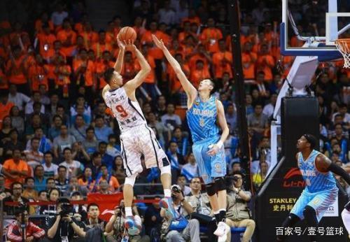 准的角球配 准的角球配